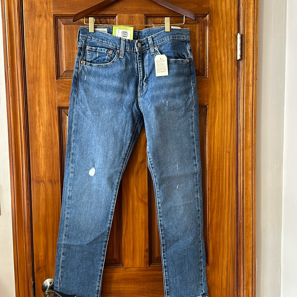 Brand New Levi’s 511 Slim - size 31 x 30